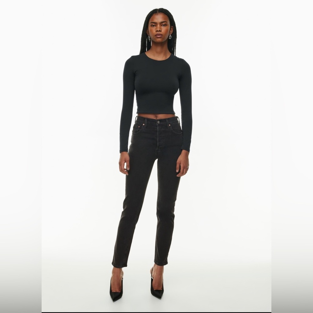 Aritzia Denim Forum the Yoko high rise slim black jeans, size 27